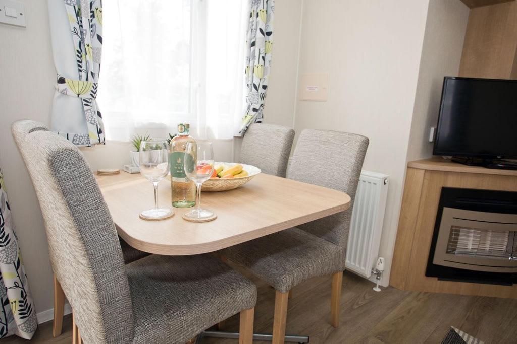 Luxury Holiday Retreat Set Within Oakdene Forest - Park Activities Pass Included Free! Saint Leonards Eksteriør billede